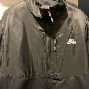 Nike ACG Soft Shell Jacket Long Sleeve Full Zip Size Black XXL fits like an XL